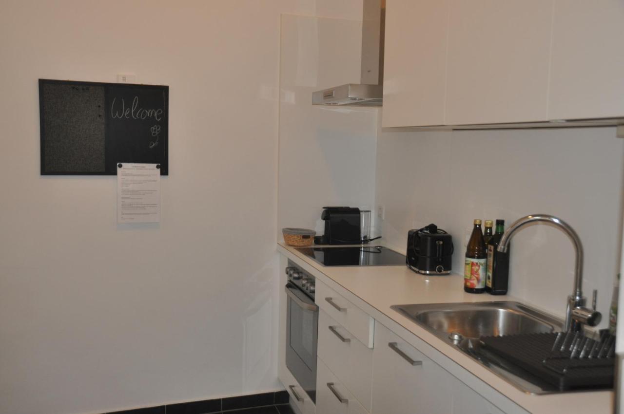 Wunderschone Altbauwohnung In Zentraler Lage Wien Bagian luar foto